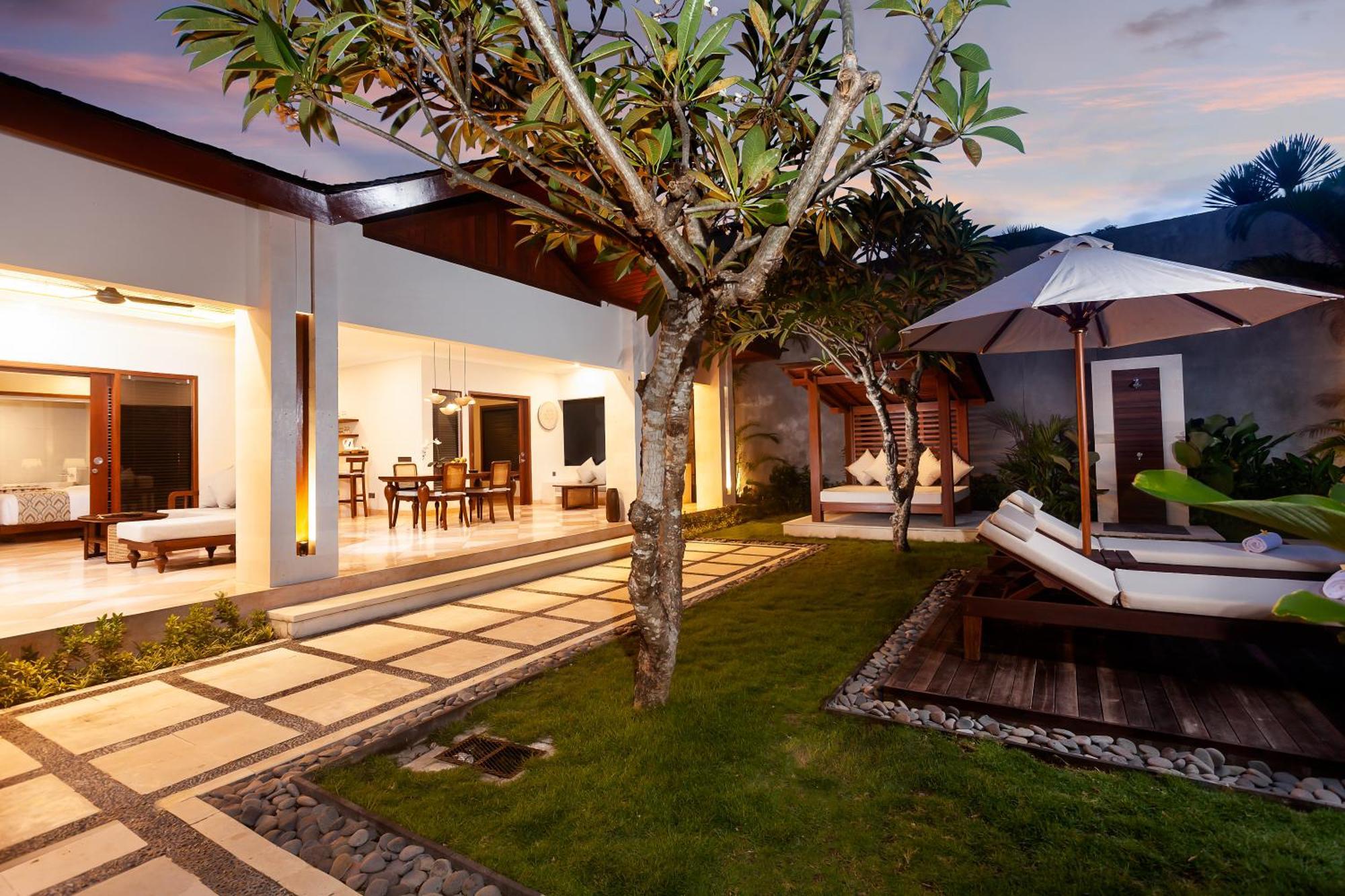 Ghana Villa Seminyak By Pramana Villas 외부 사진