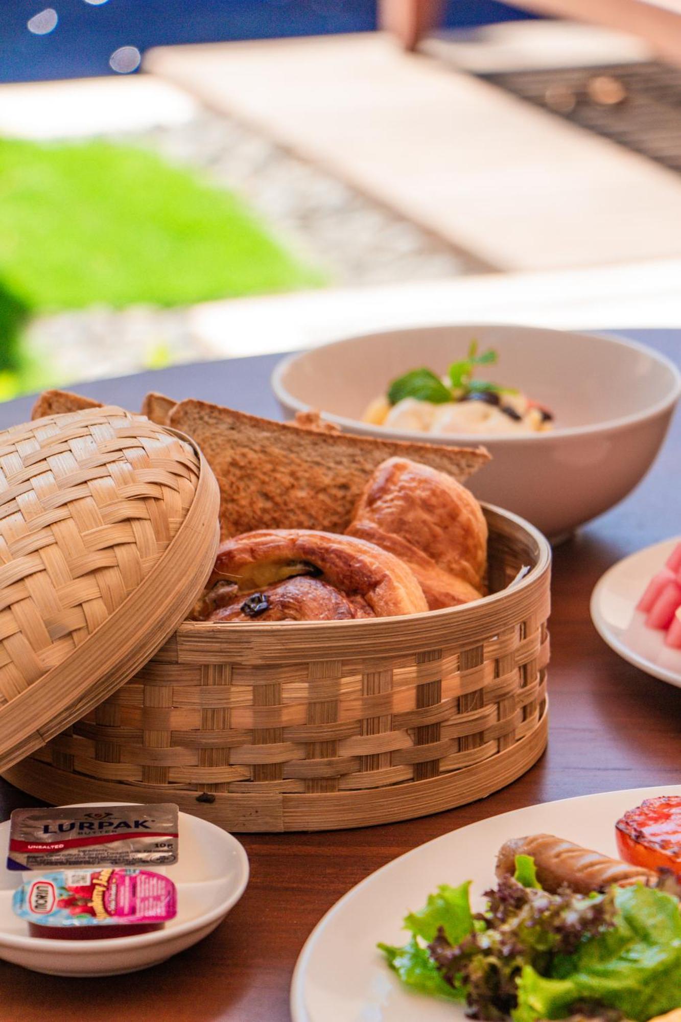 Ghana Villa Seminyak By Pramana Villas 외부 사진